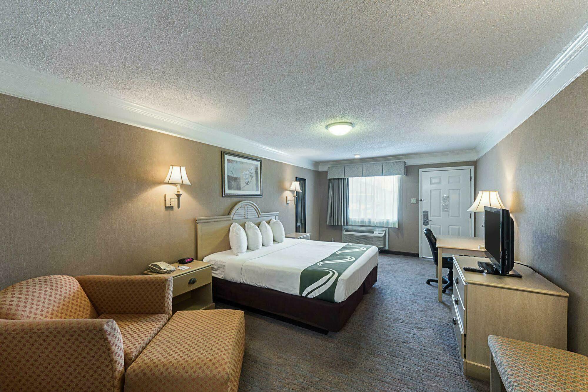 Quality Inn Near Lake Marble Falls Exterior foto